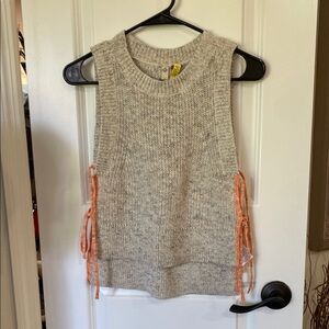 🌼 Pilcro Gray Knit Sleeveless Top with Orange Ties from Anthropology